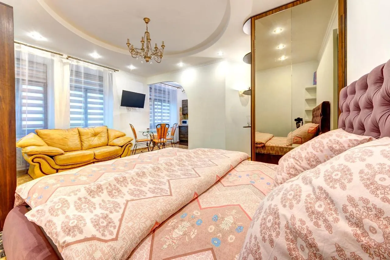 Світло! Vip Apartment In The Druzhby Narodiv Metro Station Kiev